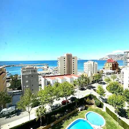 шикарный вид! Appartement Calp